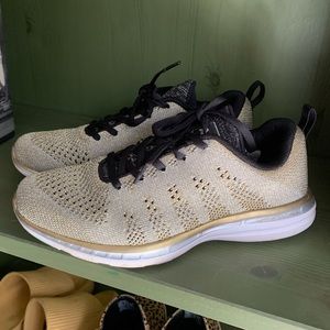 Women’s TechLoom Pro Shoe *Metallic - gold/silver